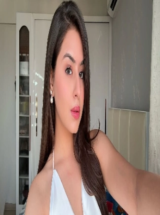 Trusted independent call girl profile available for hotel service in Hinjewadi Pune
