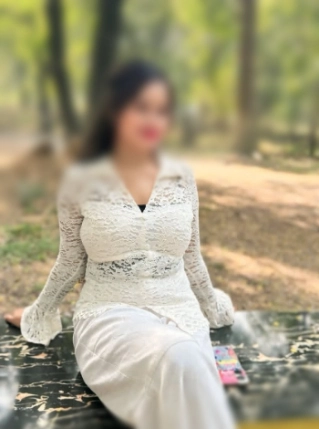 Independent call girl profile for comfortable and confidential service in Hinjewadi Pune