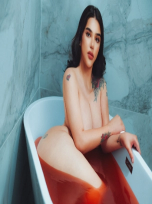 Professional companion in Kalyani Nagar available for hotel visits