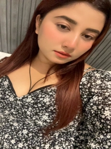 Independent companion profile photo serving Hadapsar area
