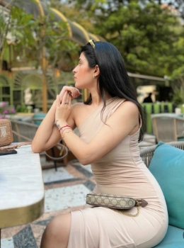 Latest Profile of Saniya Koregaon Park Escorts